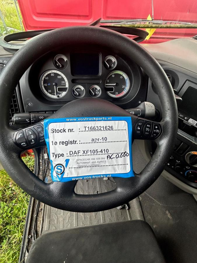 DAF DAF XF105-410 Bleue - Hytt för Lastbil: bild 2 DAF DAF XF105-410 Bleue - Hytt för Lastbil: bild 2