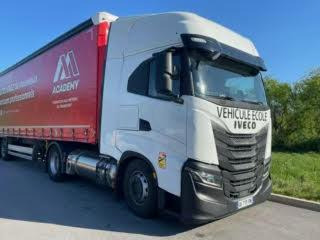 Iveco S-WAY 460 - Dragbil: bild 2 Iveco S-WAY 460 - Dragbil: bild 2