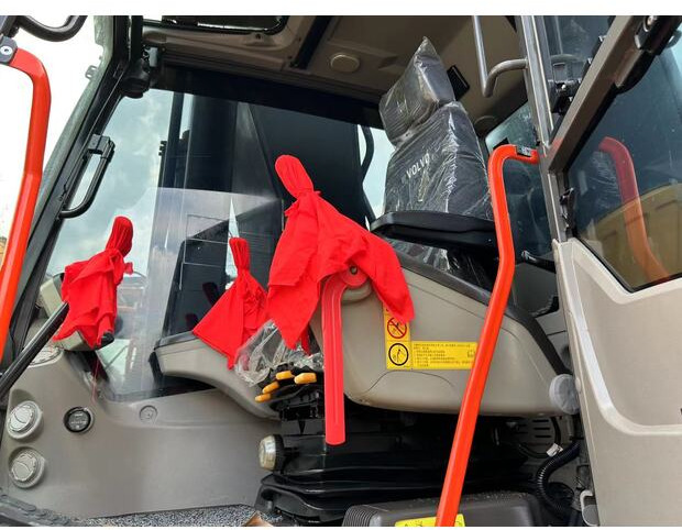 2022 Volvo EC350DL - Bandgrävare: bild 3 2022 Volvo EC350DL - Bandgrävare: bild 3