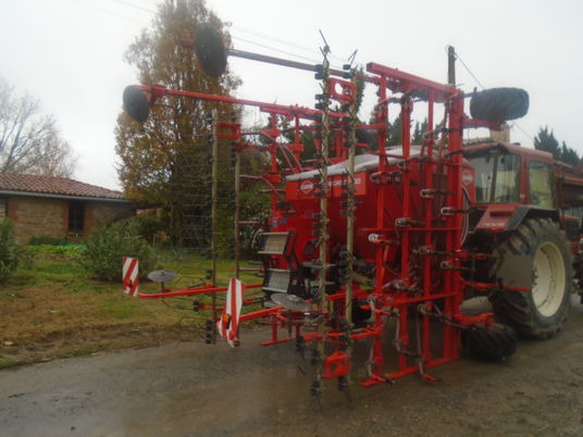 Kuhn MEGANT 600 - Såmaskin: bild 2 Kuhn MEGANT 600 - Såmaskin: bild 2