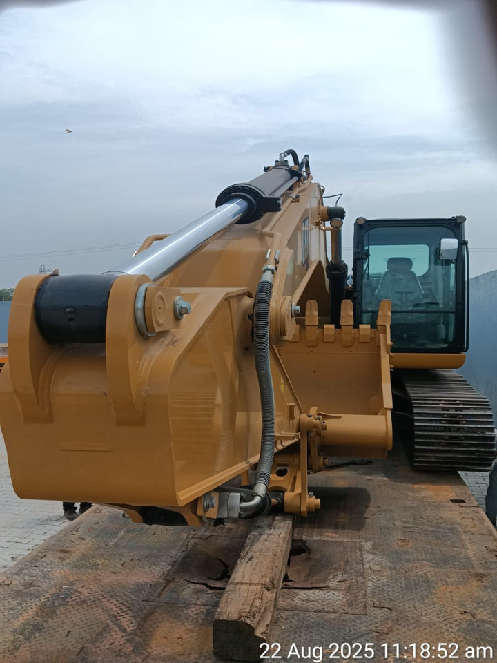 CATERPILLAR 323D3 - Grävmaskin: bild 1 CATERPILLAR 323D3 - Grävmaskin: bild 1