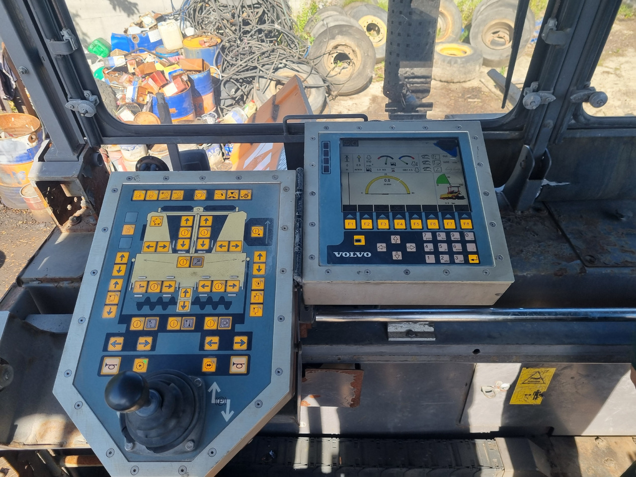 VOLVO TITAN 6870 - Asfaltläggare: bild 5 VOLVO TITAN 6870 - Asfaltläggare: bild 5