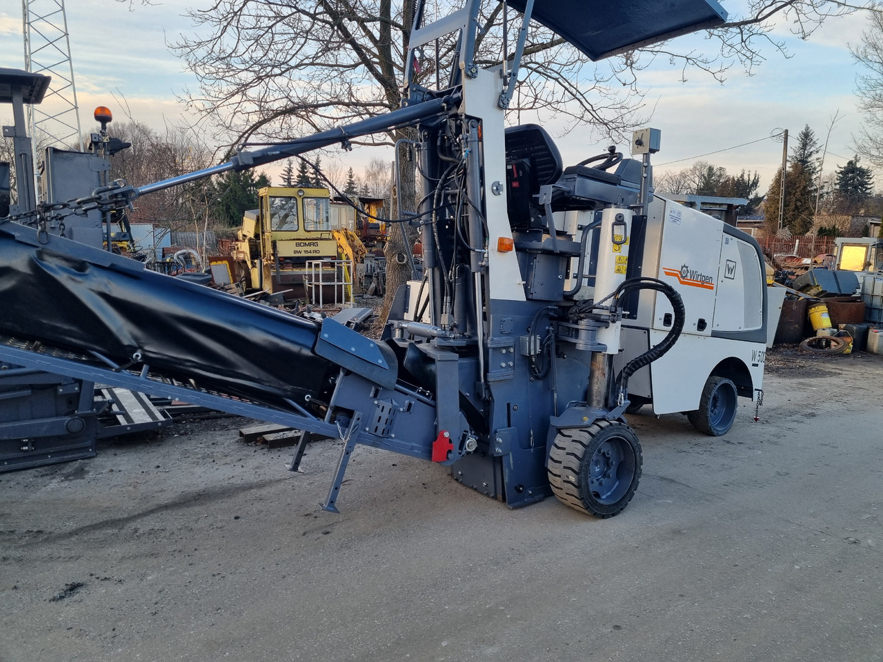 WIRTGEN W 50 DC - Asfaltfräs: bild 2 WIRTGEN W 50 DC - Asfaltfräs: bild 2