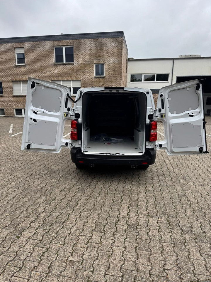 Opel Vivaro L3 144 PS Automatik - Skåpbil: bild 3 Opel Vivaro L3 144 PS Automatik - Skåpbil: bild 3