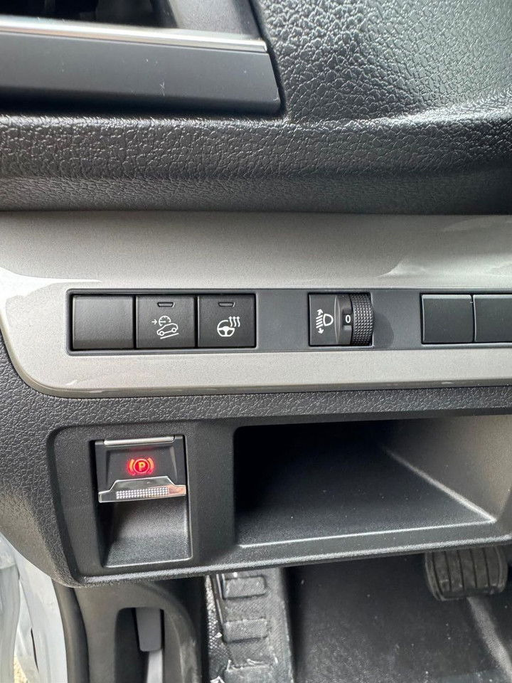 Opel Vivaro L3 144 PS Automatik - Skåpbil: bild 5 Opel Vivaro L3 144 PS Automatik - Skåpbil: bild 5