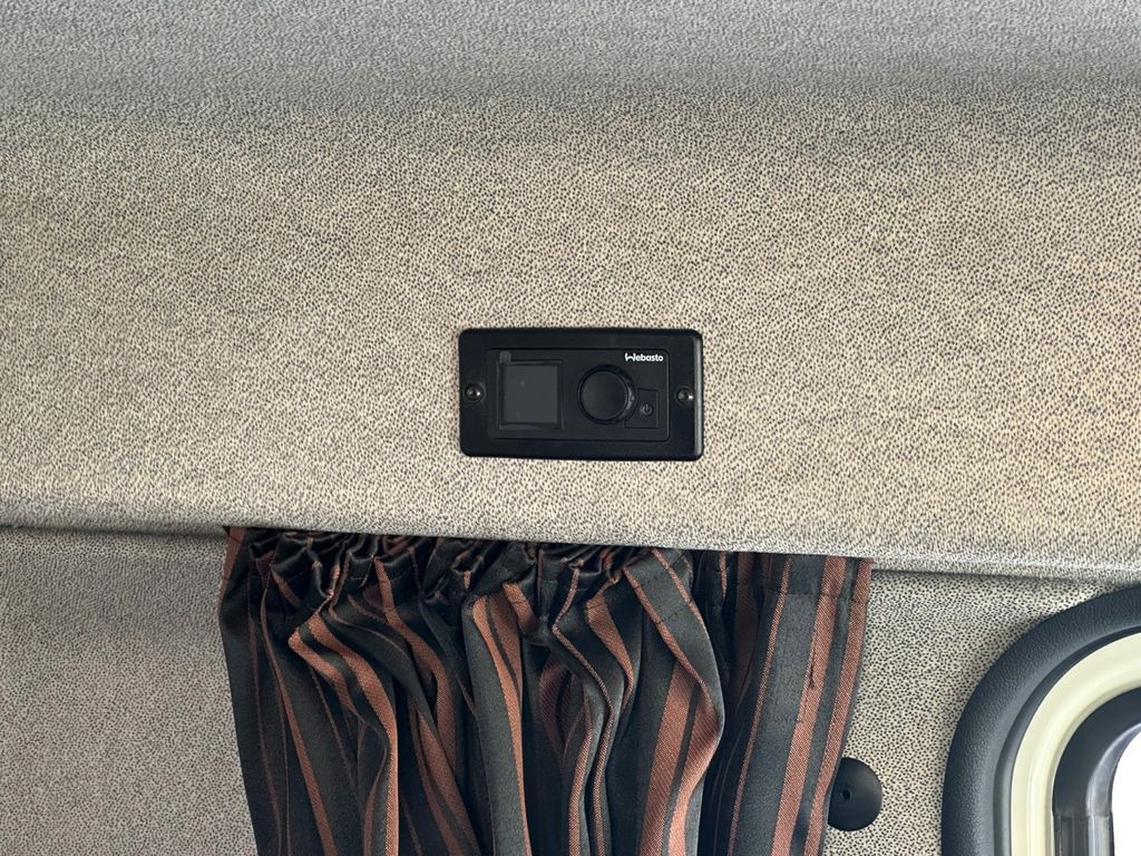 Kapellbil DAF LF 290 8Gang Webasto AHK Bär-LBW DAF LF 290 8Gang Webasto AHK Bär-LBW: bild 12 Kapellbil DAF LF 290 8Gang Webasto AHK Bär-LBW DAF LF 290 8Gang Webasto AHK Bär-LBW: bild 12