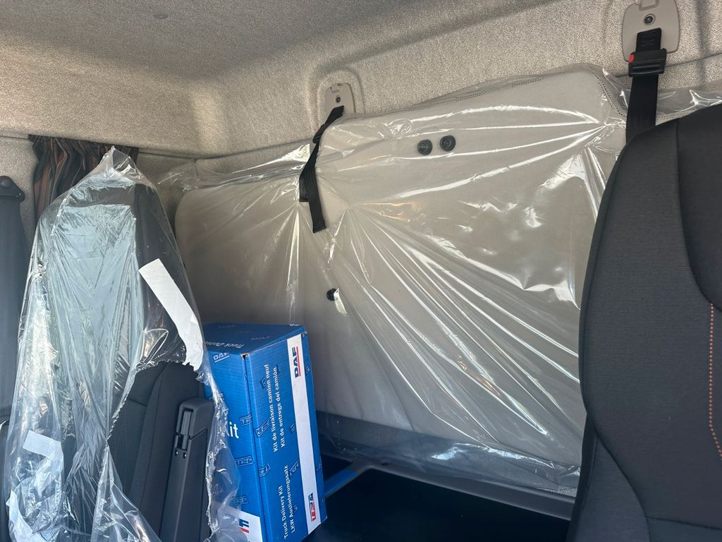 Kapellbil DAF LF 290 8Gang Webasto AHK Bär-LBW DAF LF 290 8Gang Webasto AHK Bär-LBW: bild 10 Kapellbil DAF LF 290 8Gang Webasto AHK Bär-LBW DAF LF 290 8Gang Webasto AHK Bär-LBW: bild 10