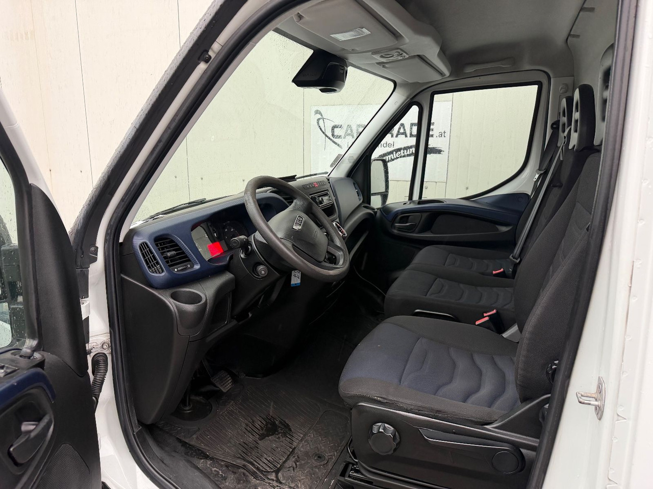 Iveco Daily 35S14 HiMatic L4H3 Maxi Iveco Daily 35S14 HiMatic L4H3 Maxi - Skåpbil: bild 5 Iveco Daily 35S14 HiMatic L4H3 Maxi Iveco Daily 35S14 HiMatic L4H3 Maxi - Skåpbil: bild 5
