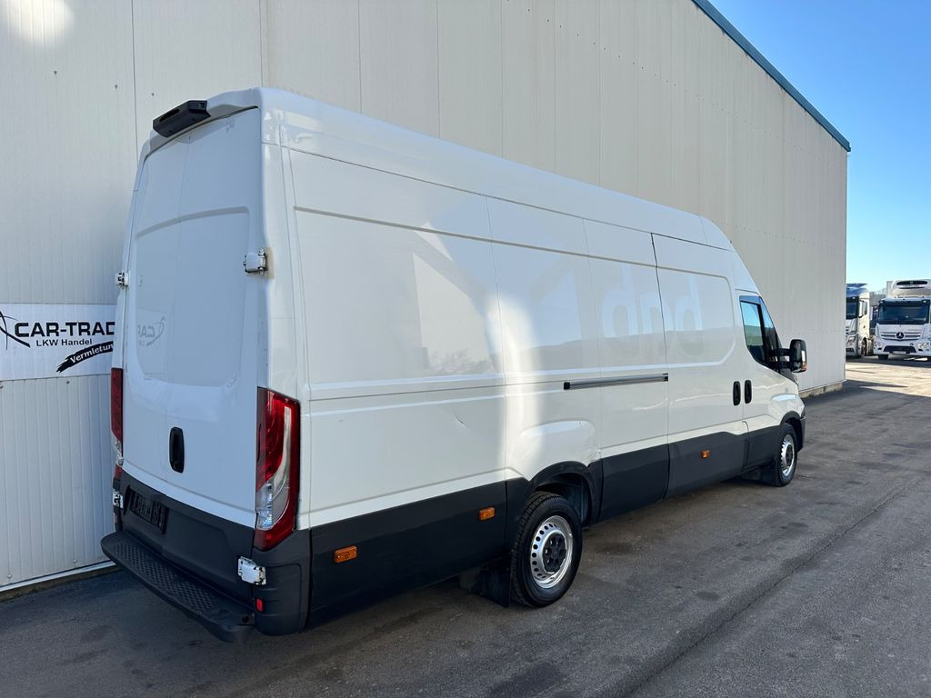 Iveco Daily 35S14 MAXI L4H3 HiMatic Iveco Daily 35S14 MAXI L4H3 HiMatic - Skåpbil: bild 3 Iveco Daily 35S14 MAXI L4H3 HiMatic Iveco Daily 35S14 MAXI L4H3 HiMatic - Skåpbil: bild 3