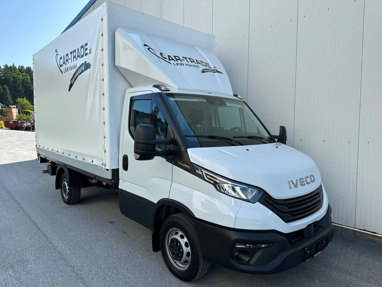 Iveco Daily 35S16 3,0HPI 8g HiMatic LBW Mod 2025 Iveco Daily 35S16 3,0HPI 8g HiMatic LBW Mod 2025 - Transportbil med kapell: bild 2 Iveco Daily 35S16 3,0HPI 8g HiMatic LBW Mod 2025 Iveco Daily 35S16 3,0HPI 8g HiMatic LBW Mod 2025 - Transportbil med kapell: bild 2