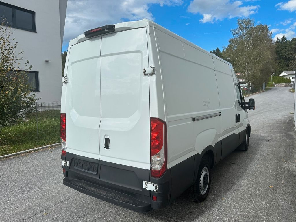 Iveco Daily 35S16 Navi Automat Carrier - Kylbil: bild 3 Iveco Daily 35S16 Navi Automat Carrier - Kylbil: bild 3