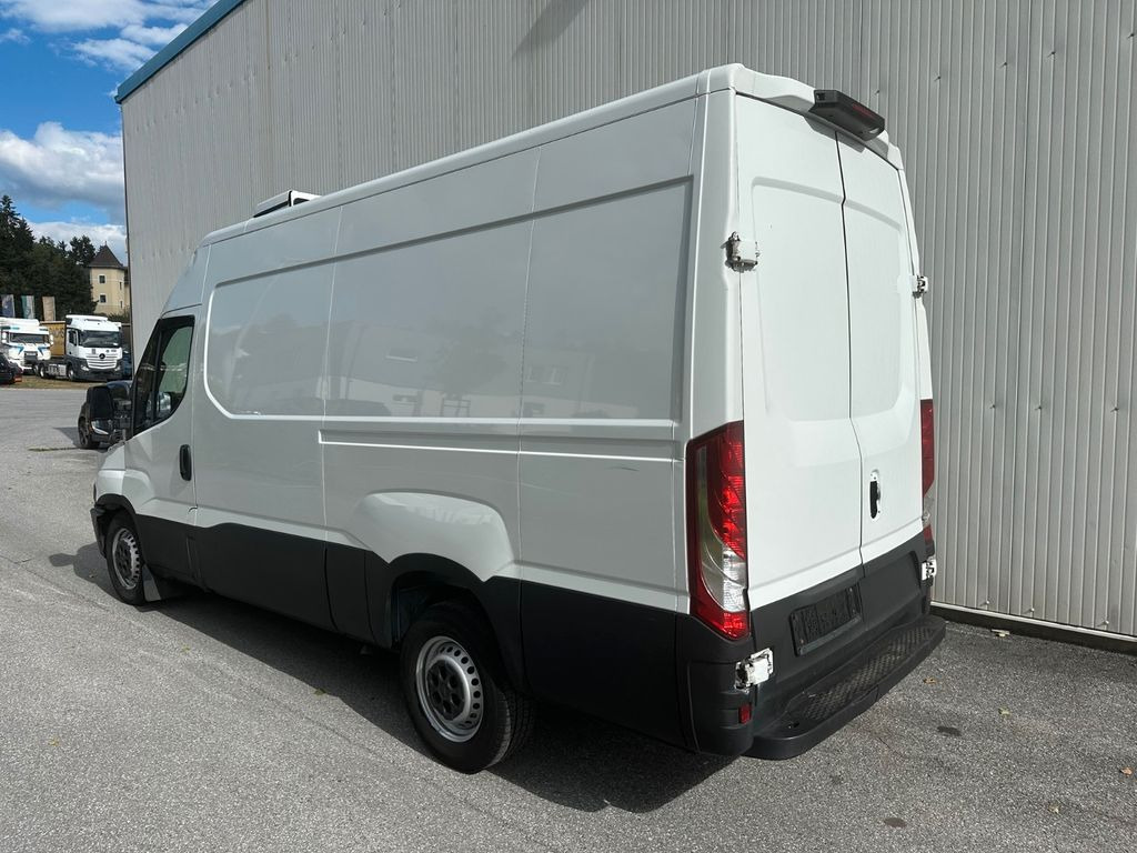 Iveco Daily 35S16 Navi Automat Carrier - Kylbil: bild 4 Iveco Daily 35S16 Navi Automat Carrier - Kylbil: bild 4