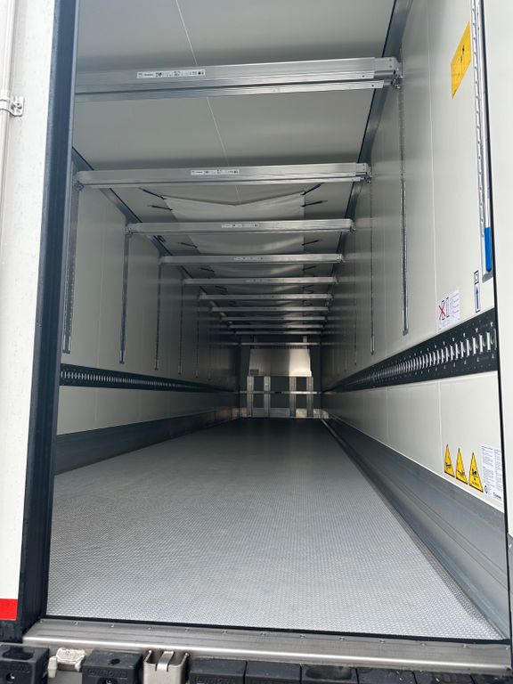 Krone SDR 27 Vector 1550 Doppelstock/Blumenbreit Krone SDR 27 Vector 1550 Doppelstock/Blumenbreit - Kyl/ Frys semitrailer: bild 5 Krone SDR 27 Vector 1550 Doppelstock/Blumenbreit Krone SDR 27 Vector 1550 Doppelstock/Blumenbreit - Kyl/ Frys semitrailer: bild 5