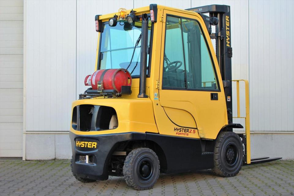 HYSTER H2.5FT Gas 2500kg Kabine 2018 Stapler UVV ✅ - Gasoltruck: bild 2 HYSTER H2.5FT Gas 2500kg Kabine 2018 Stapler UVV ✅ - Gasoltruck: bild 2