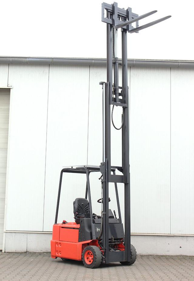 Eltruck LINDE E15Z-02 Triplex 4,7m: bild 8 Eltruck LINDE E15Z-02 Triplex 4,7m: bild 8