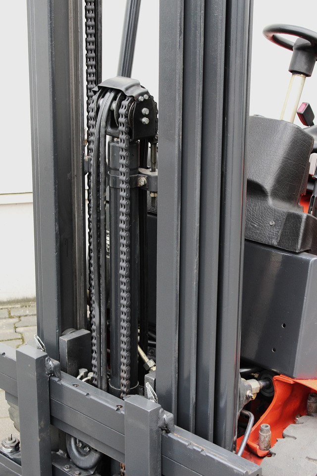 Eltruck LINDE E15Z-02 Triplex 4,7m: bild 25 Eltruck LINDE E15Z-02 Triplex 4,7m: bild 25