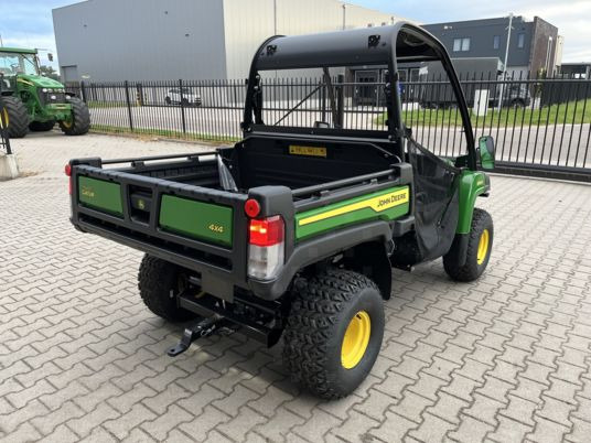 John Deere Gator HPX815E - Fyrhjuling: bild 2 John Deere Gator HPX815E - Fyrhjuling: bild 2