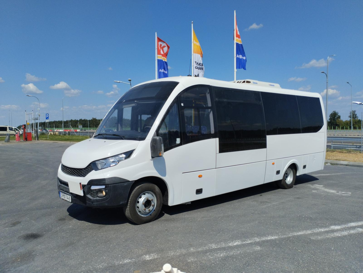 IVECO FIRST ROSERO 70C18 - Minibuss, Persontransport: bild 2 IVECO FIRST ROSERO 70C18 - Minibuss, Persontransport: bild 2