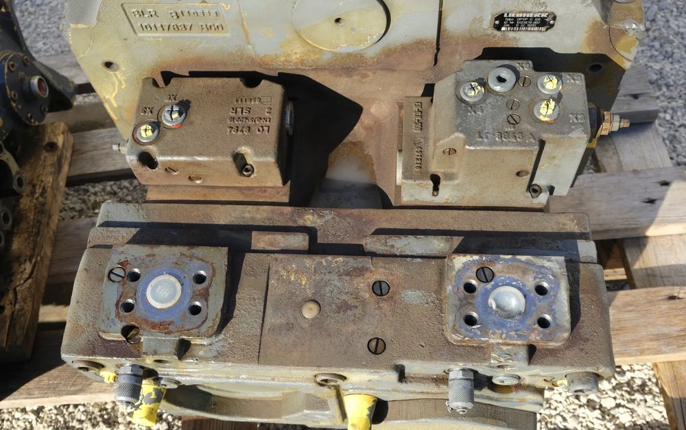 Pompa hydrauliczna DPVP 0 108 liebherr A904C,A914,A924,A900,R914,R924,R926,R934,R906,R916 - Hydraulik: bild 4 Pompa hydrauliczna DPVP 0 108 liebherr A904C,A914,A924,A900,R914,R924,R926,R934,R906,R916 - Hydraulik: bild 4