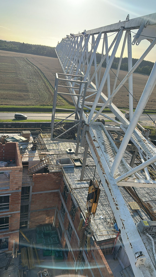 Liebherr 130 EC-B6 FR.Tronic - Tornkran: bild 5 Liebherr 130 EC-B6 FR.Tronic - Tornkran: bild 5