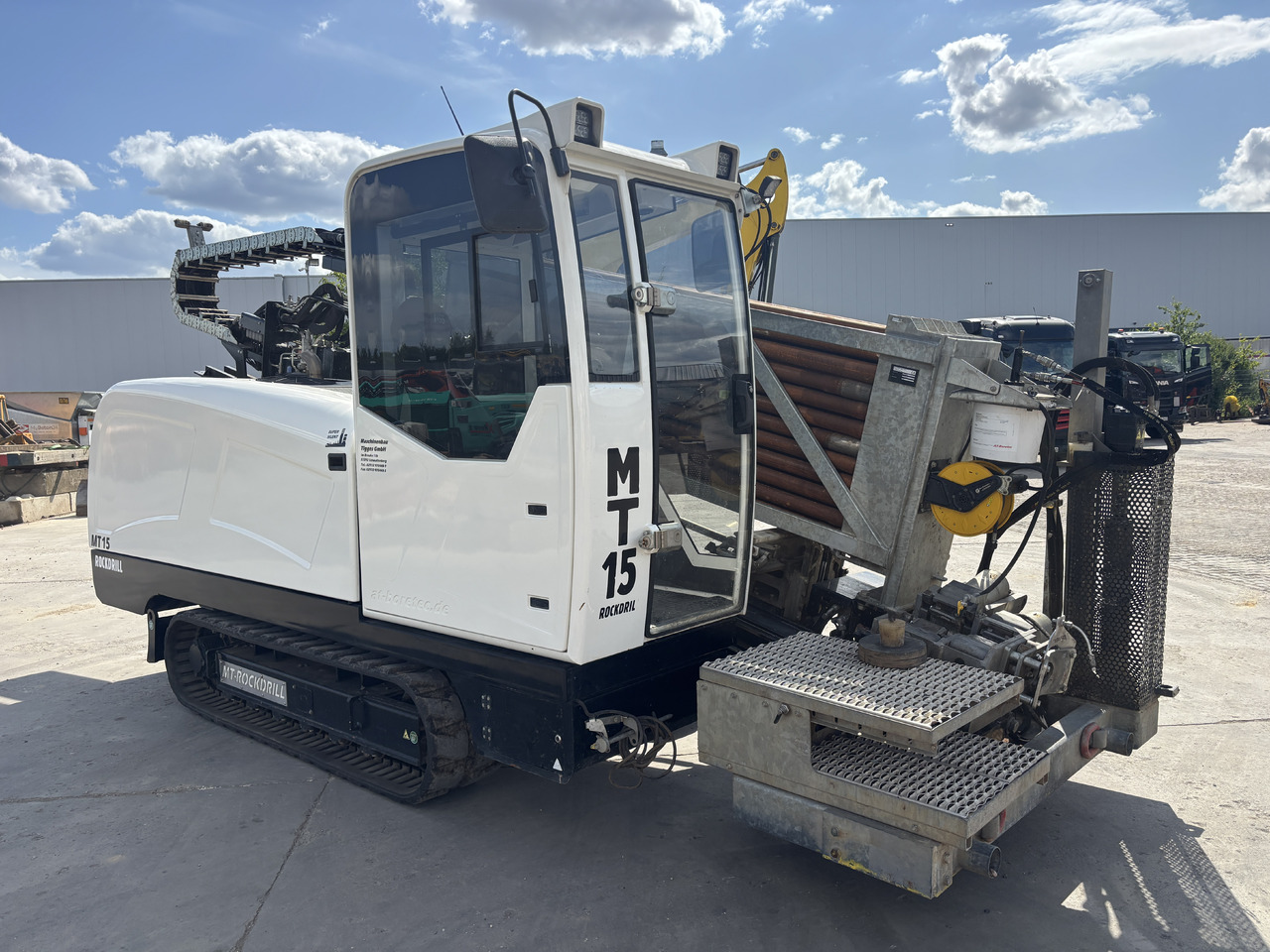 Rockdrill MT - 15 - Styrbara borrmaskin: bild 1 Rockdrill MT - 15 - Styrbara borrmaskin: bild 1