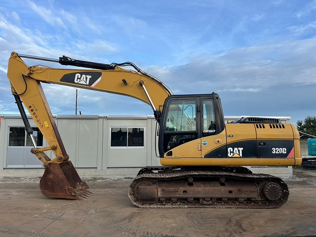 CAT 320D - Bandgrävare: bild 2 CAT 320D - Bandgrävare: bild 2