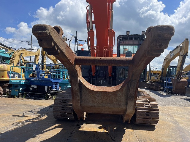 Leasa HITACHI ZX225USRLCMH-5B HITACHI ZX225USRLCMH-5B: bild 16