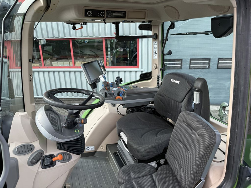 Fendt 720 S4 Vario Profi Plus - Traktor: bild 5 Fendt 720 S4 Vario Profi Plus - Traktor: bild 5
