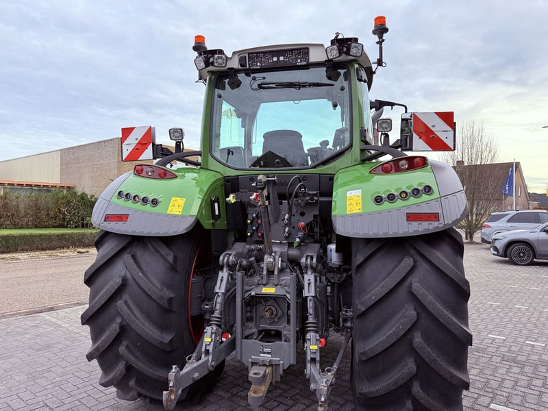 Fendt 720 Vario Profi Plus – Gen 6 - Traktor: bild 2 Fendt 720 Vario Profi Plus – Gen 6 - Traktor: bild 2