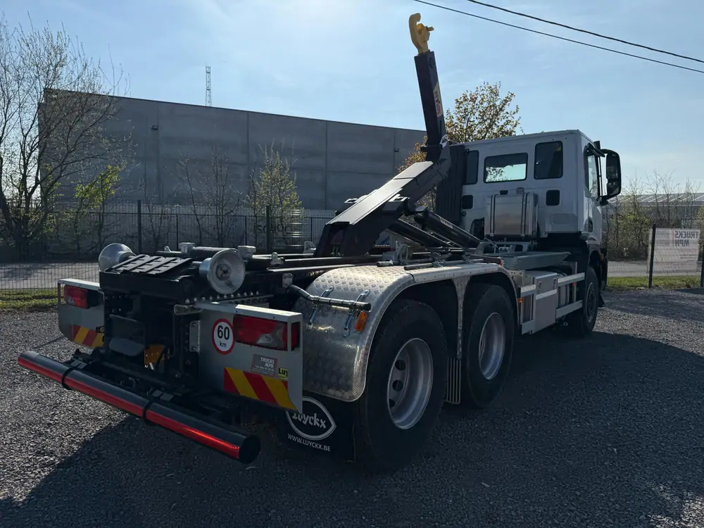 Iveco AD300T48 HYVALIFT 20 TONS*pare-choc hydraulique - Lastväxlare lastbil: bild 4 Iveco AD300T48 HYVALIFT 20 TONS*pare-choc hydraulique - Lastväxlare lastbil: bild 4