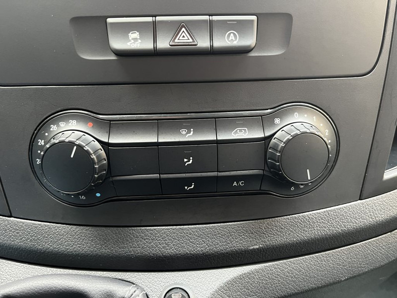 Små skåpbil Mercedes-Benz Vito 114 CDI 136pk E6 Lang BPM Vrij! Lease €380 p/m, Airco, Carplay, Trekhaak, PDC V+A, Onderhoudshistorie aanwezig: bild 9 Små skåpbil Mercedes-Benz Vito 114 CDI 136pk E6 Lang BPM Vrij! Lease €380 p/m, Airco, Carplay, Trekhaak, PDC V+A, Onderhoudshistorie aanwezig: bild 9