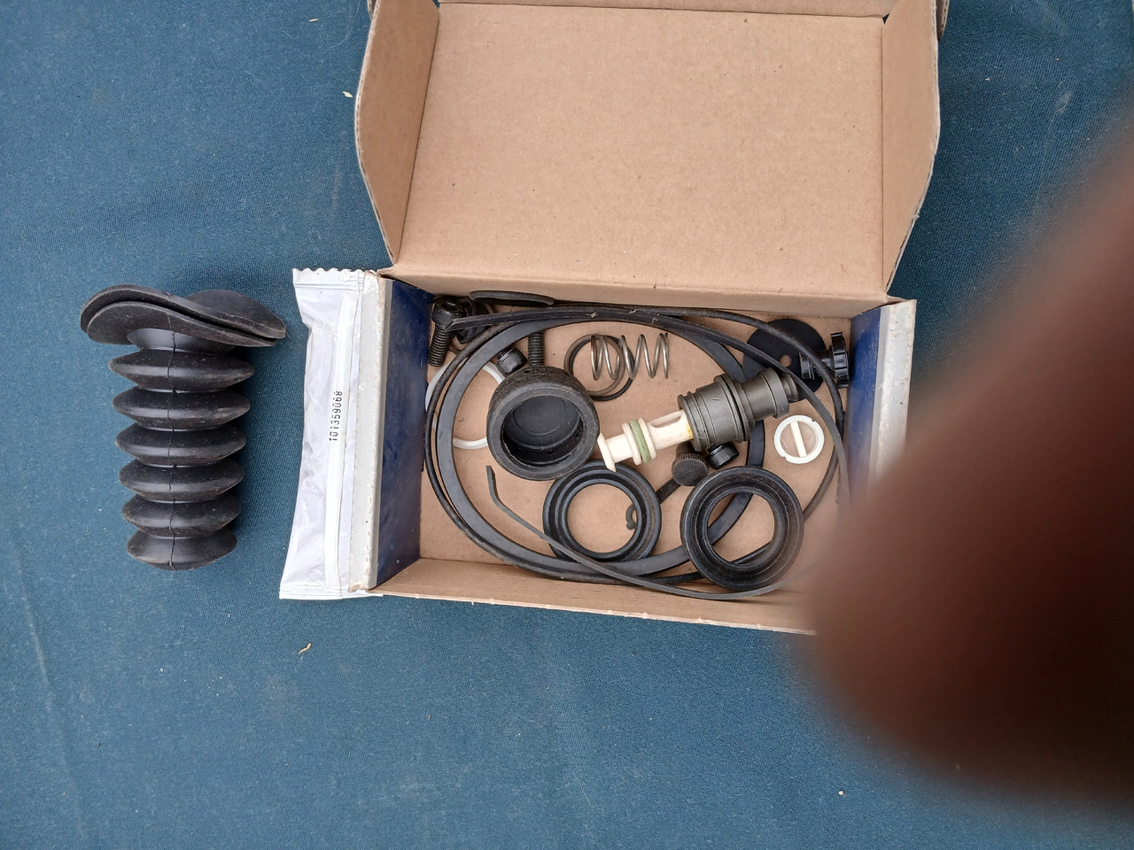 Repkit Clutchbooster DT 396153 for MAN - Kopplingsförstärkare: bild 1 Repkit Clutchbooster DT 396153 for MAN - Kopplingsförstärkare: bild 1