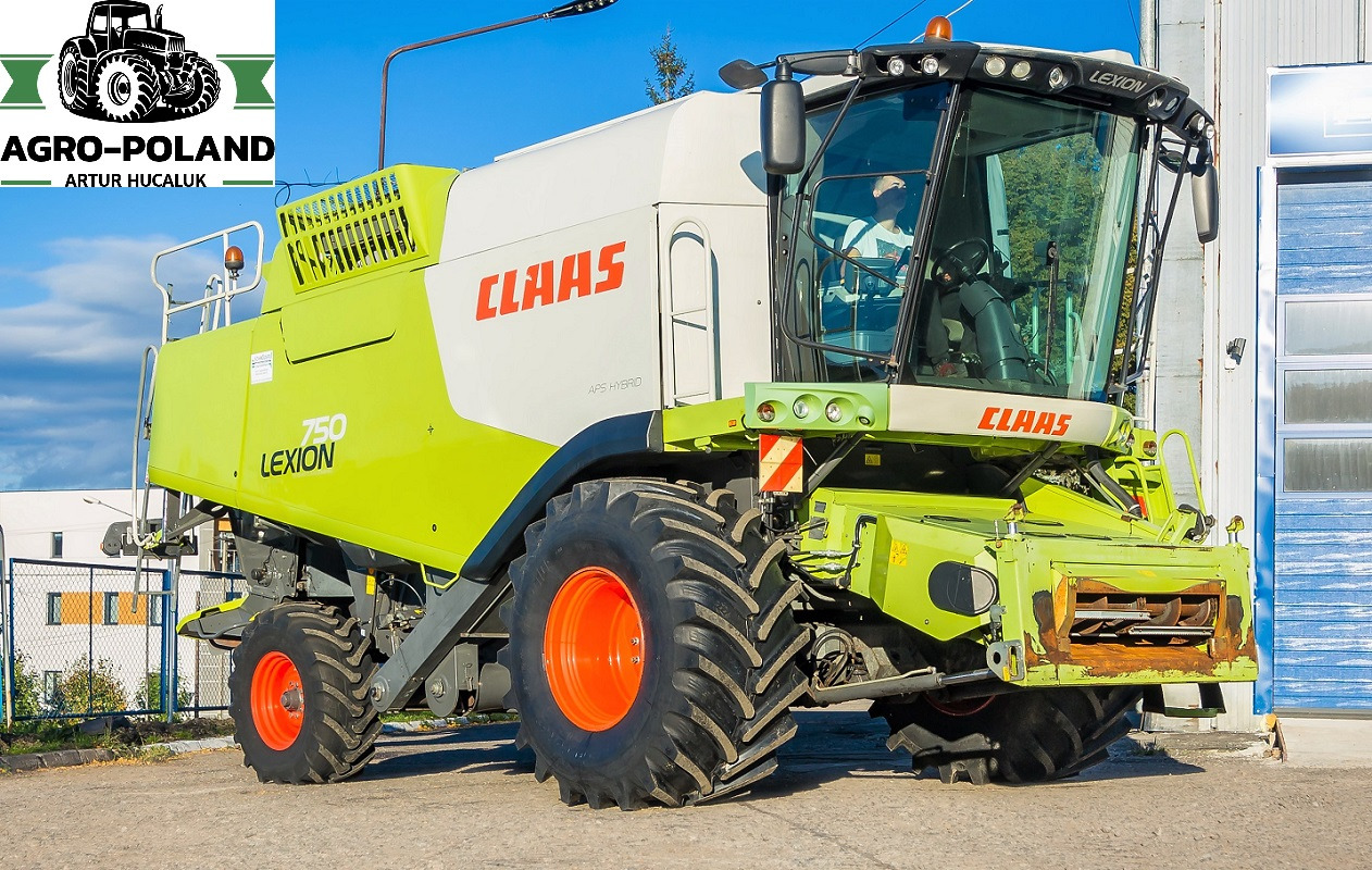 CLAAS LEXION 750 - 2012 ROK - 1650 h - 7.5 M - Skördetröska: bild 1 CLAAS LEXION 750 - 2012 ROK - 1650 h - 7.5 M - Skördetröska: bild 1