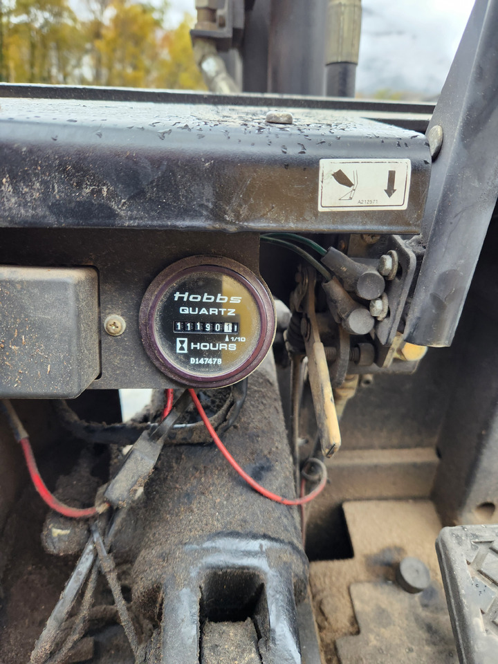 DAEWOO G30E-3 - Gasoltruck: bild 5 DAEWOO G30E-3 - Gasoltruck: bild 5