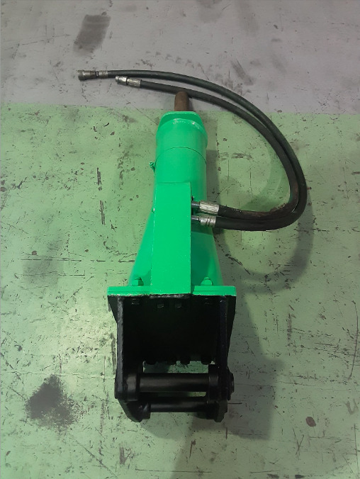 MONTABERT BRP70 - Hydraulisk hammare: bild 2 MONTABERT BRP70 - Hydraulisk hammare: bild 2