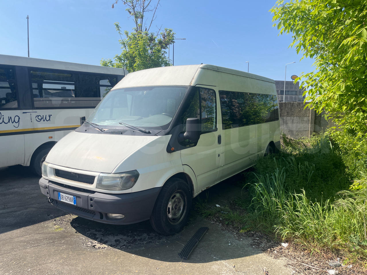 Bundle di 4 mezzi Ford - Transit Tourneo Ford - Transit Tourneo Ford - Transit Ford - Transit Tourneo - Minibuss, Persontransport: bild 2 Bundle di 4 mezzi Ford - Transit Tourneo Ford - Transit Tourneo Ford - Transit Ford - Transit Tourneo - Minibuss, Persontransport: bild 2