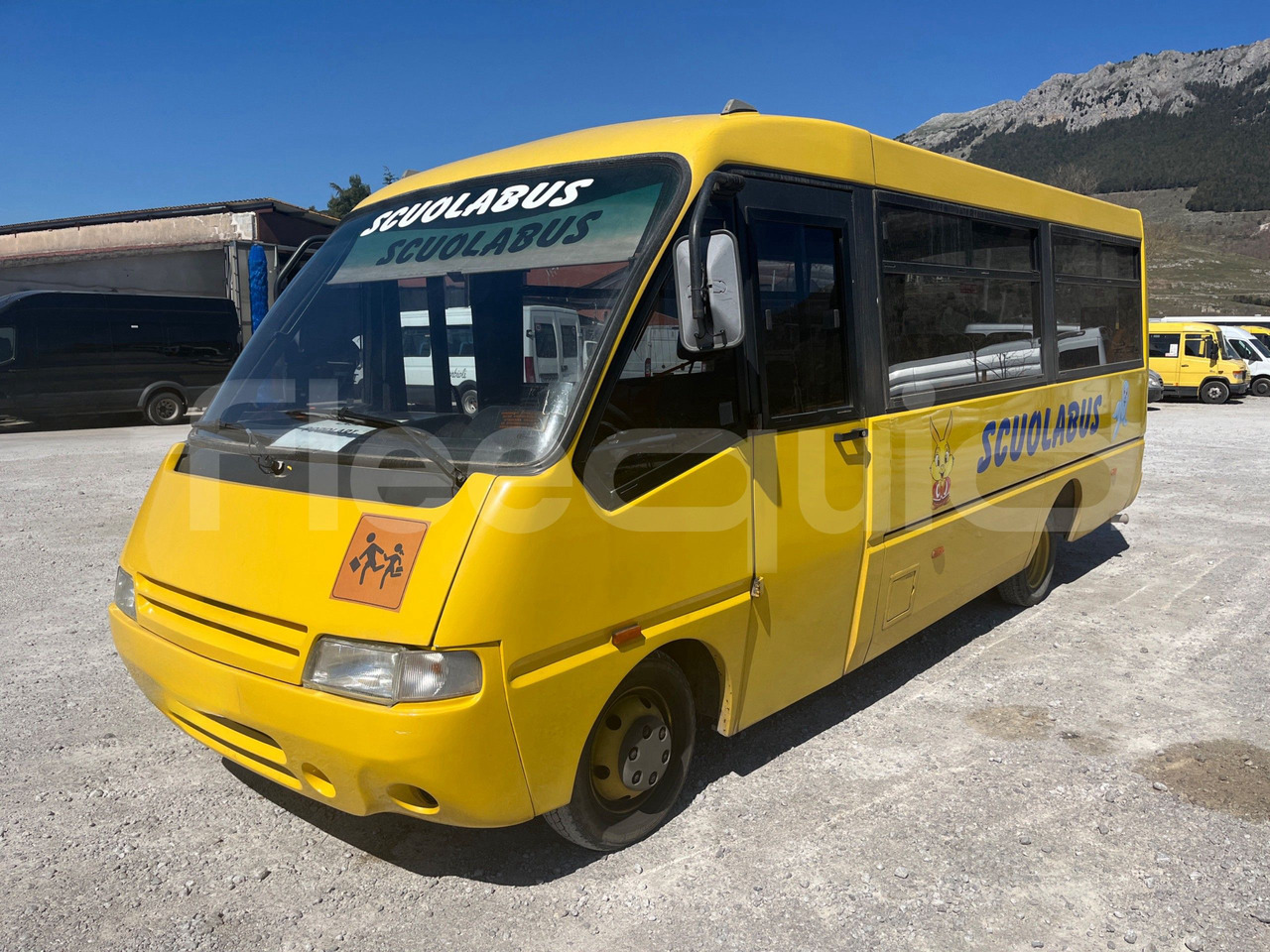 Bundle di 4 mezzi Iveco - Cacciamali Iveco - Cacciamali Iveco - Cacciamali Iveco - A50 - Skolbuss: bild 4 Bundle di 4 mezzi Iveco - Cacciamali Iveco - Cacciamali Iveco - Cacciamali Iveco - A50 - Skolbuss: bild 4