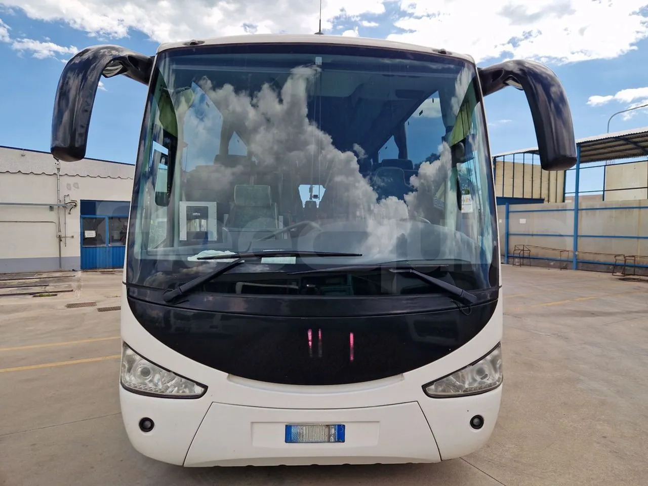 Irizar Scania - Turistbuss: bild 2 Irizar Scania - Turistbuss: bild 2