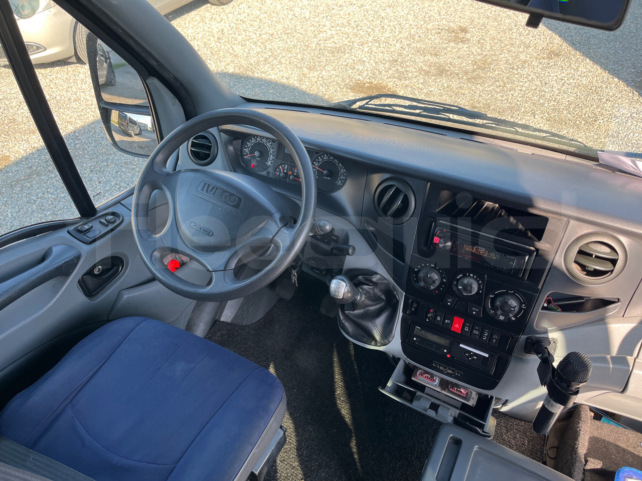 Förortsbuss Iveco A50: bild 15