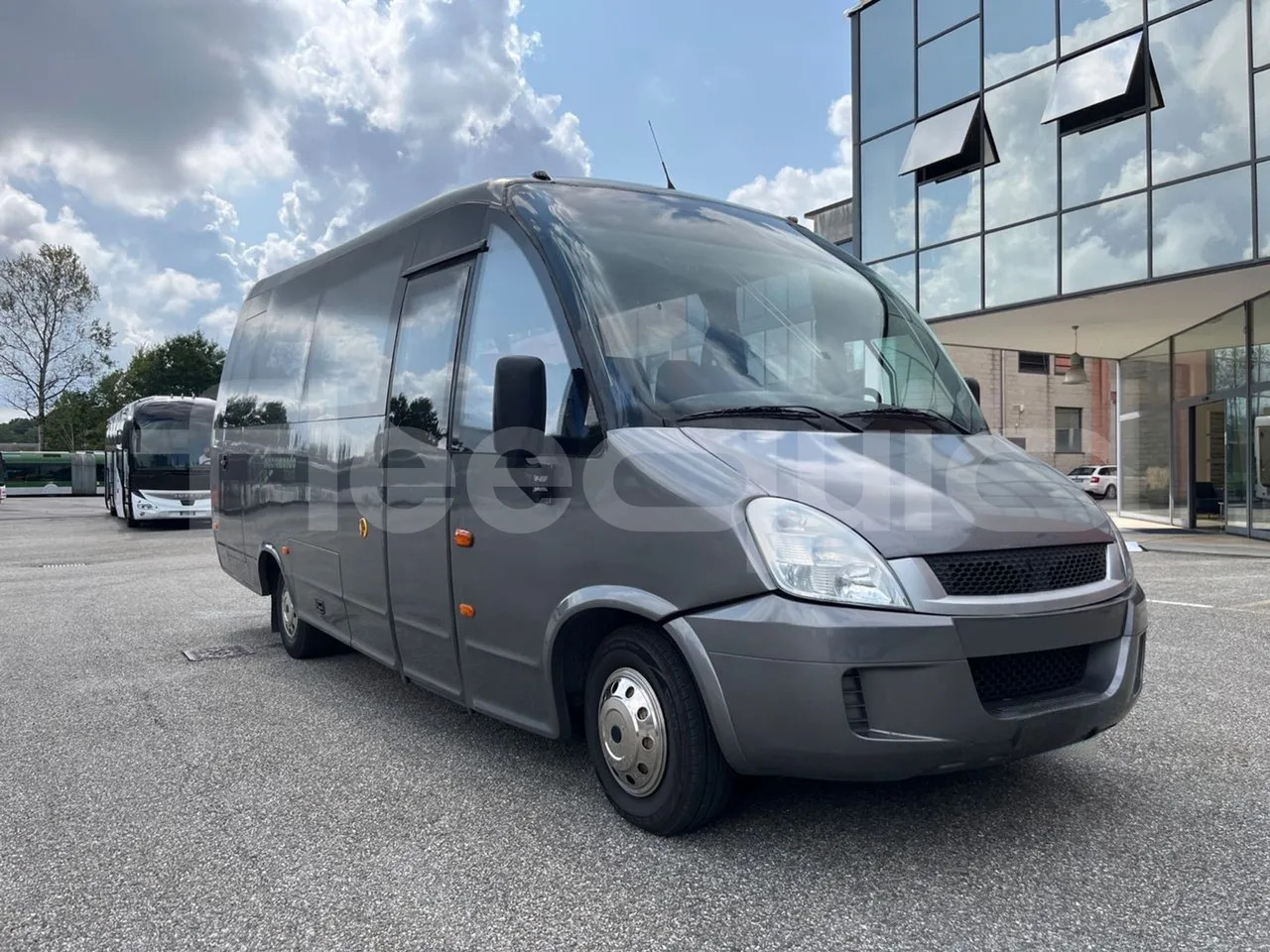 Iveco Daily - Minibuss, Persontransport: bild 1 Iveco Daily - Minibuss, Persontransport: bild 1