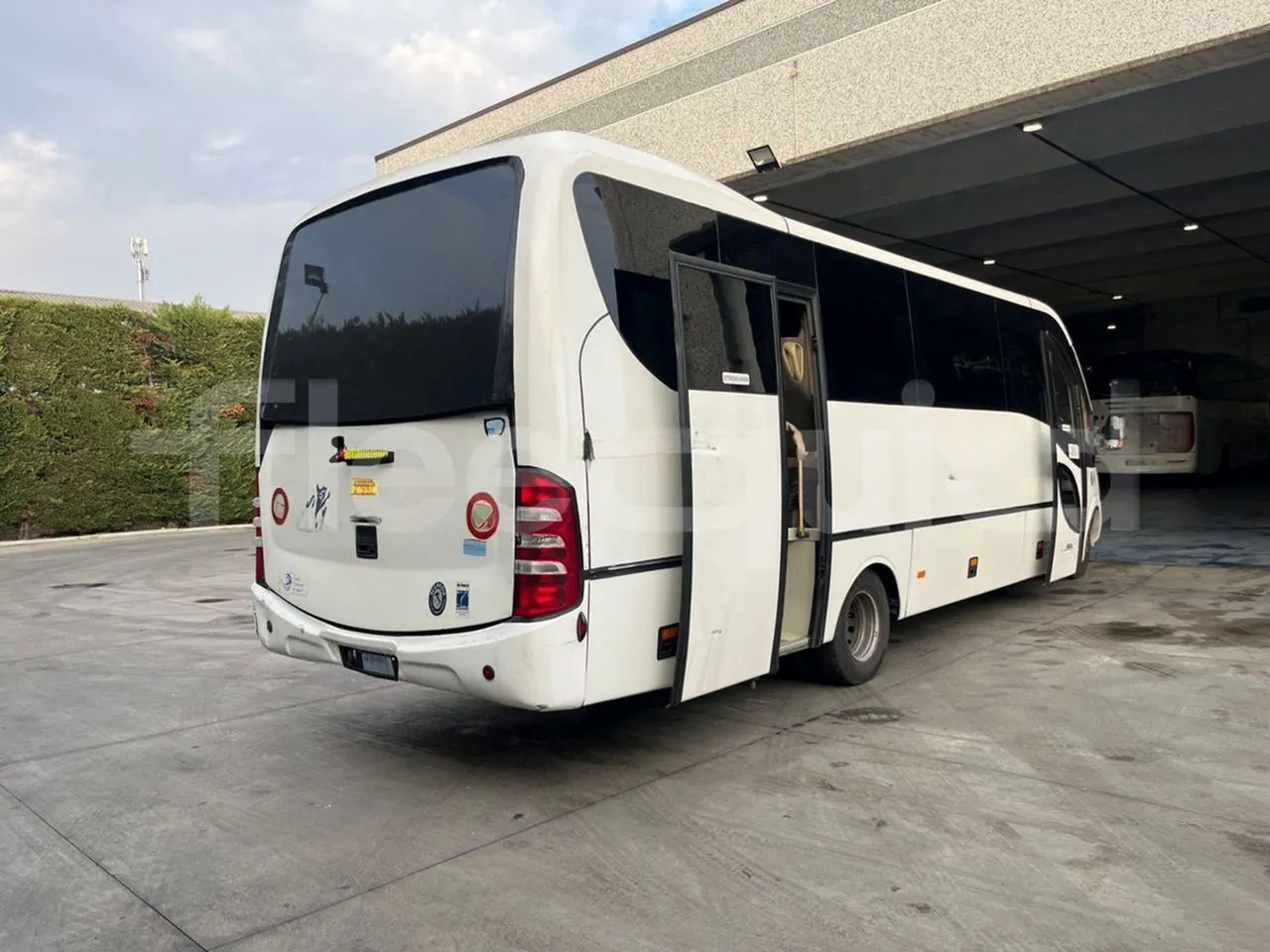 Minibuss, Persontransport Iveco Daily: bild 10