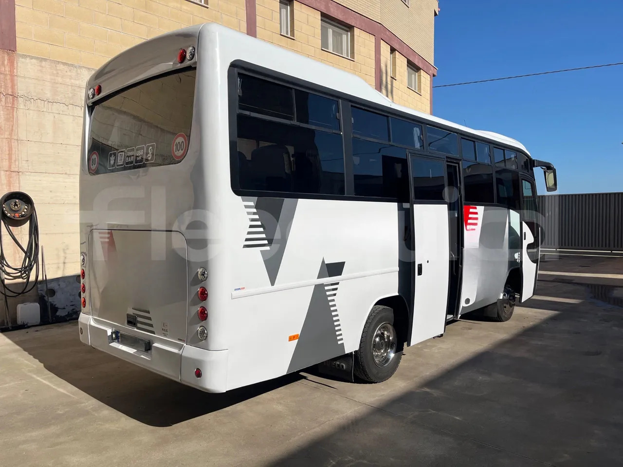 Turistbuss Iveco E24: bild 9