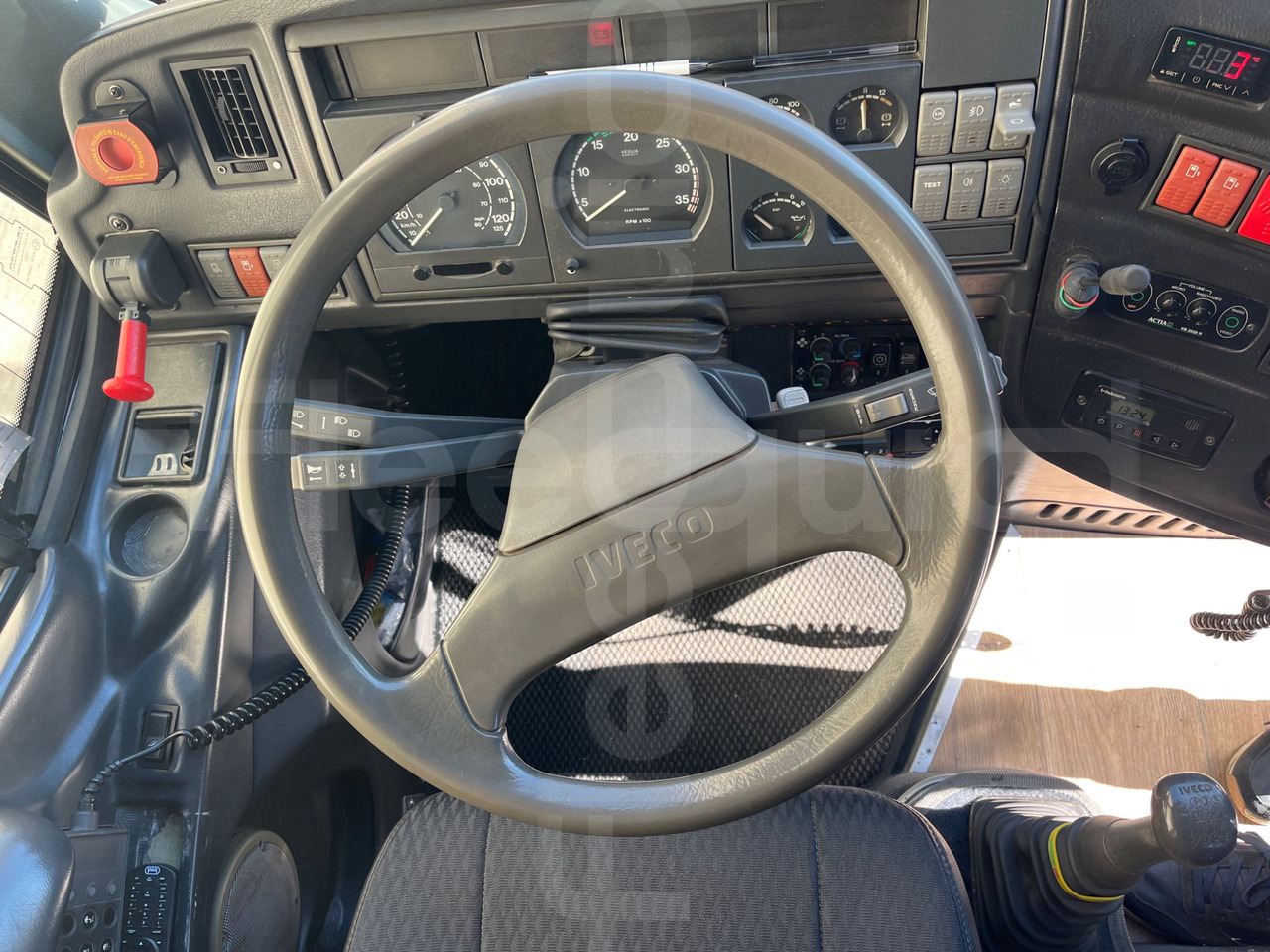 Turistbuss Iveco E24: bild 19