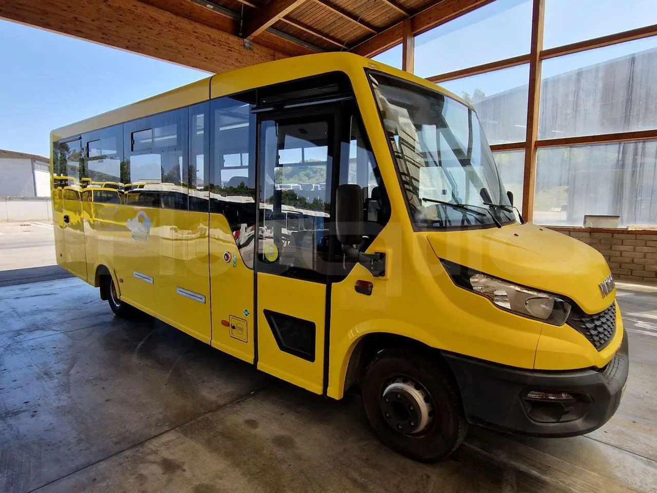 Iveco Indcar - Skolbuss: bild 1 Iveco Indcar - Skolbuss: bild 1