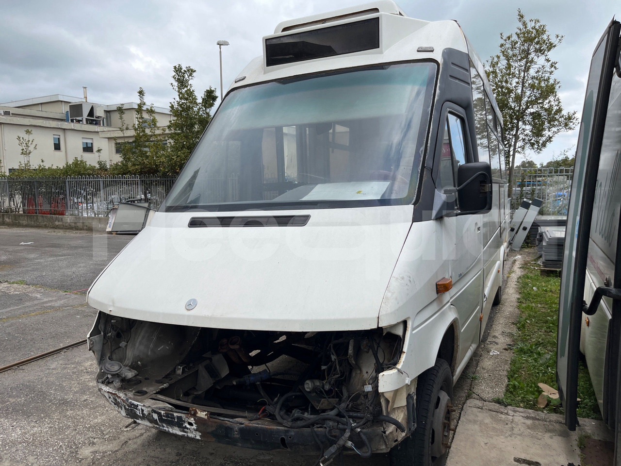 Mercedes-Benz 414T - Minibuss, Persontransport: bild 3 Mercedes-Benz 414T - Minibuss, Persontransport: bild 3