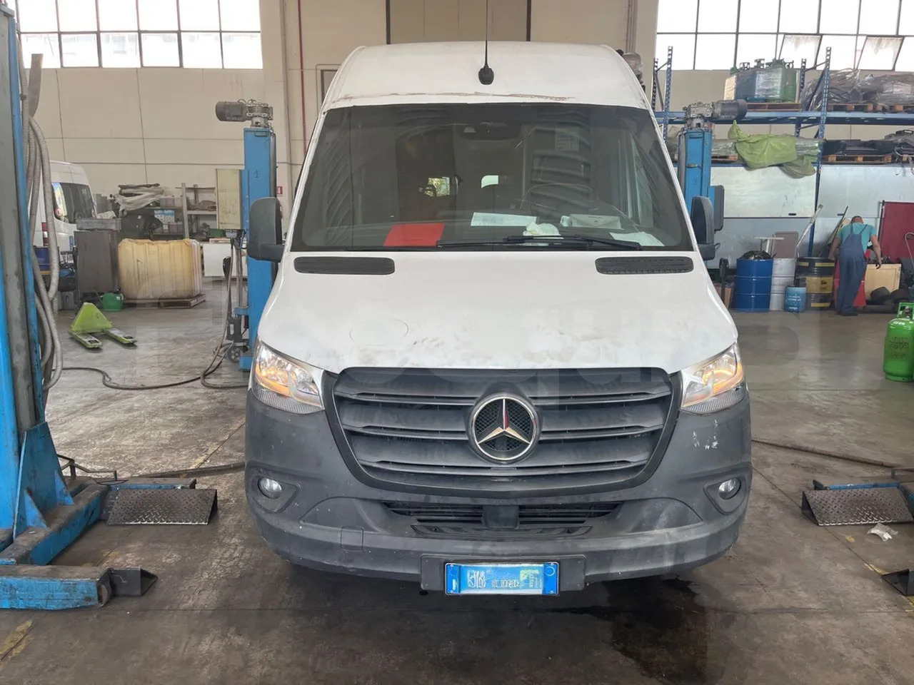 Mercedes-Benz Sprinter - Minibuss, Persontransport: bild 2 Mercedes-Benz Sprinter - Minibuss, Persontransport: bild 2