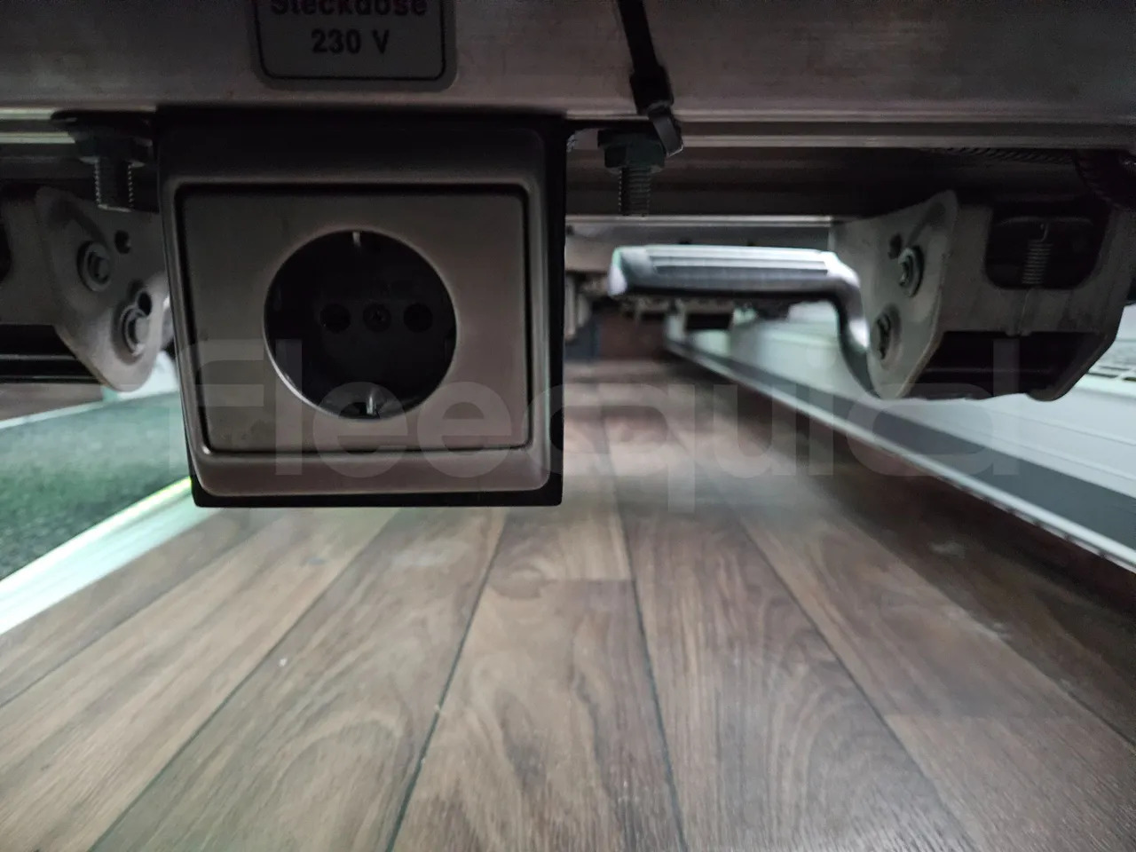 Dubbeldäckare buss Neoplan Skyliner: bild 42