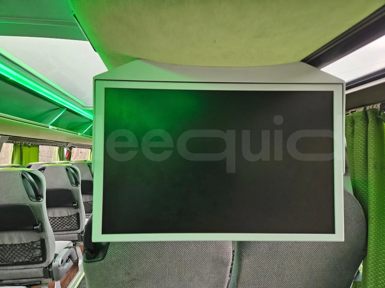 Dubbeldäckare buss Neoplan Skyliner: bild 41