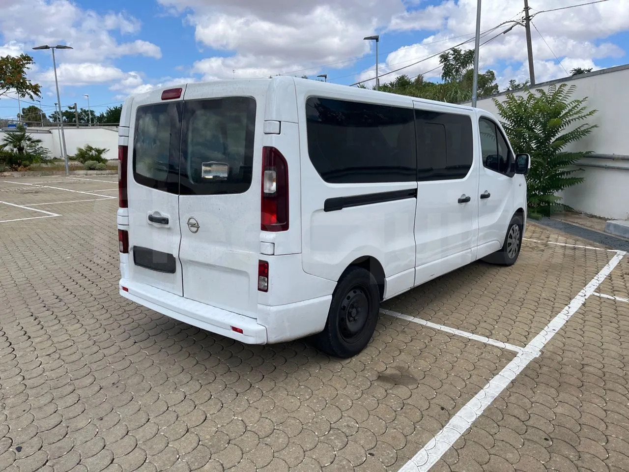 Förortsbuss Opel Vivaro - B: bild 11 Förortsbuss Opel Vivaro - B: bild 11