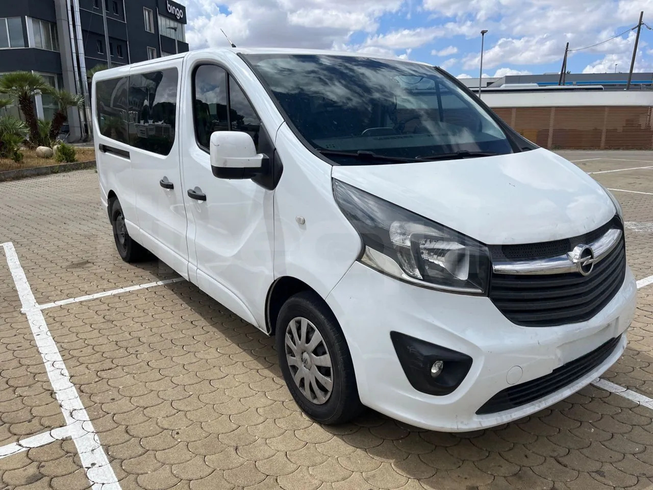 Opel Vivaro - B - Minibuss, Persontransport: bild 1 Opel Vivaro - B - Minibuss, Persontransport: bild 1